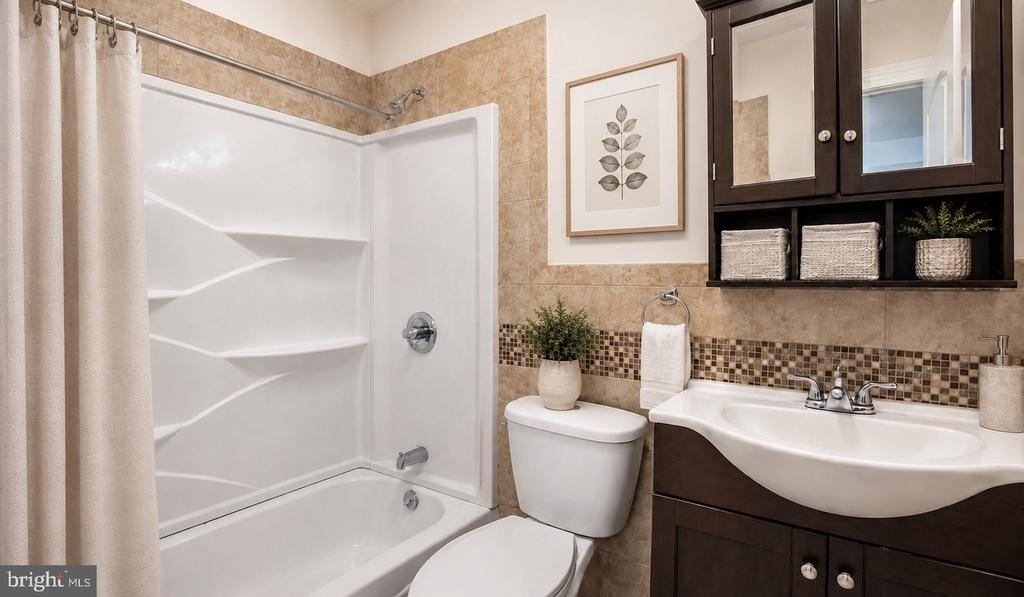 4128 Chester Avenue - Photo 12