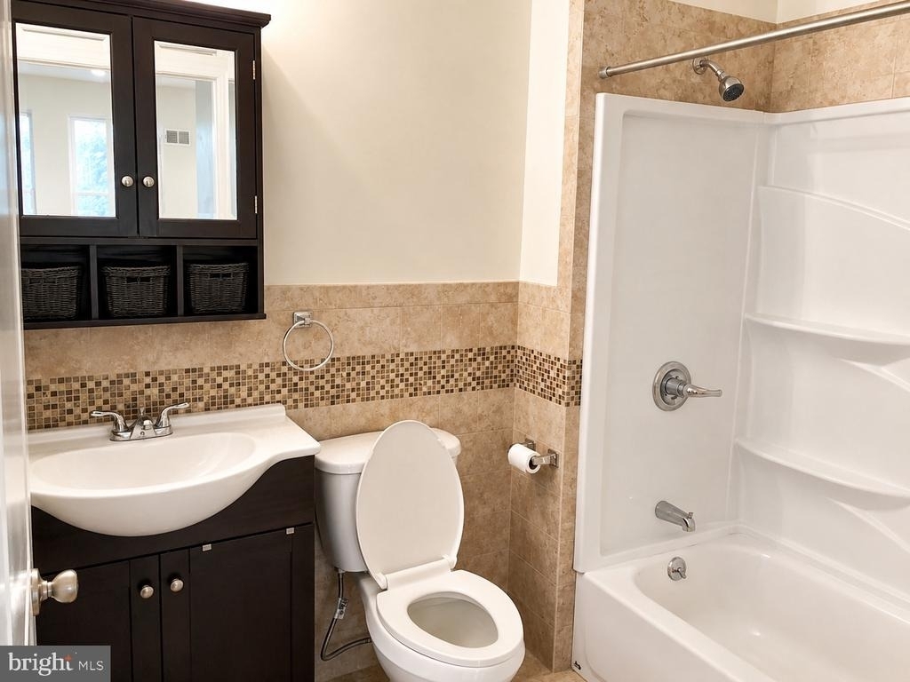 4128 Chester Avenue - Photo 7