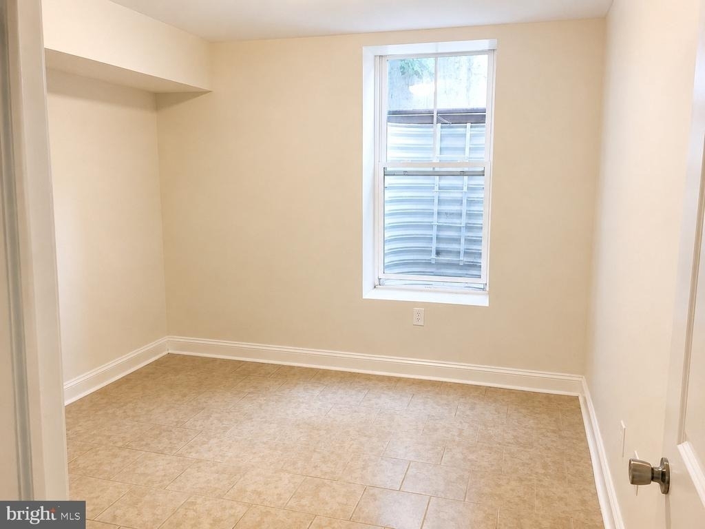 4128 Chester Avenue - Photo 9