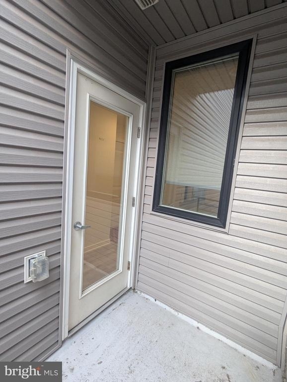 1524 Ridge Avenue - Photo 7