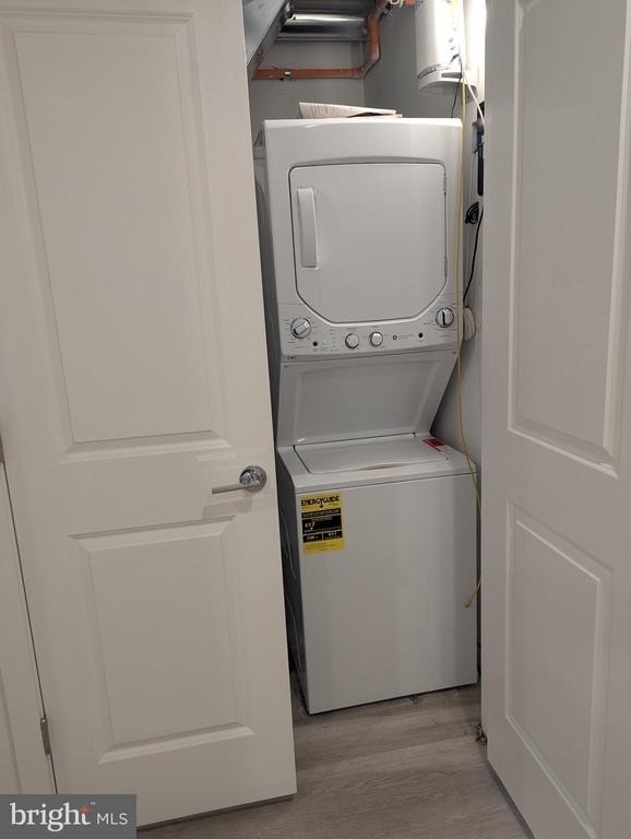 1524 Ridge Avenue - Photo 9