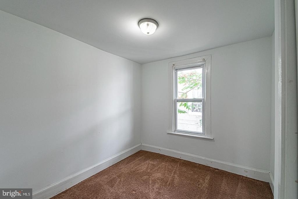 1535 S Hicks Street - Photo 11