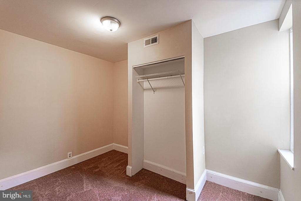 1535 S Hicks Street - Photo 13