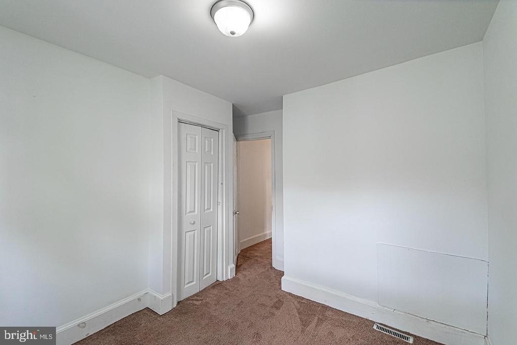 1535 S Hicks Street - Photo 12