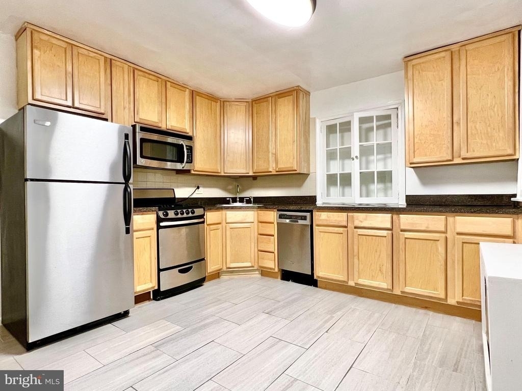 30 22nd Street S - Photo 6