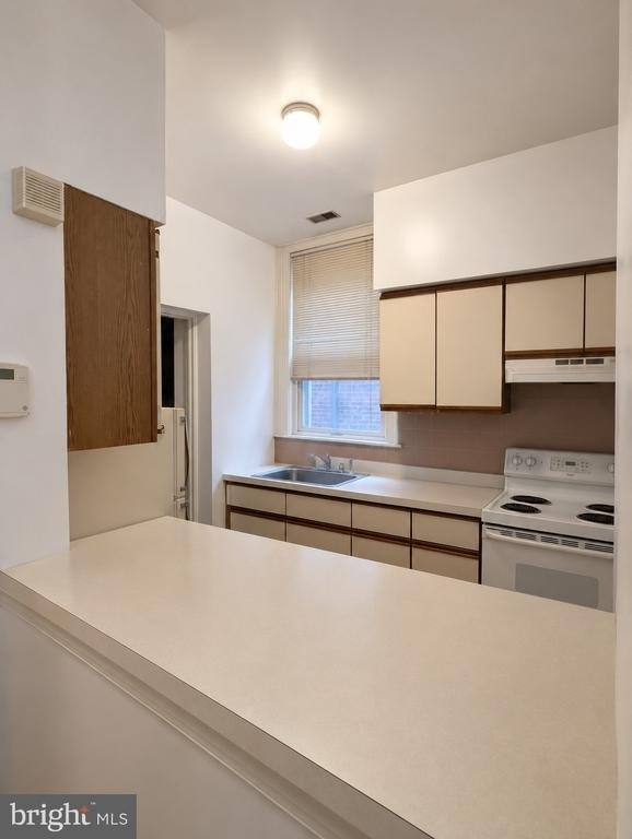 2826 Poplar Street - Photo 2