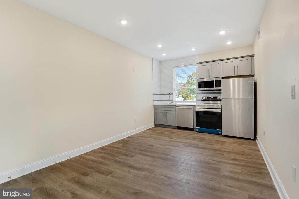 511 Gorgas Lane - Photo 1