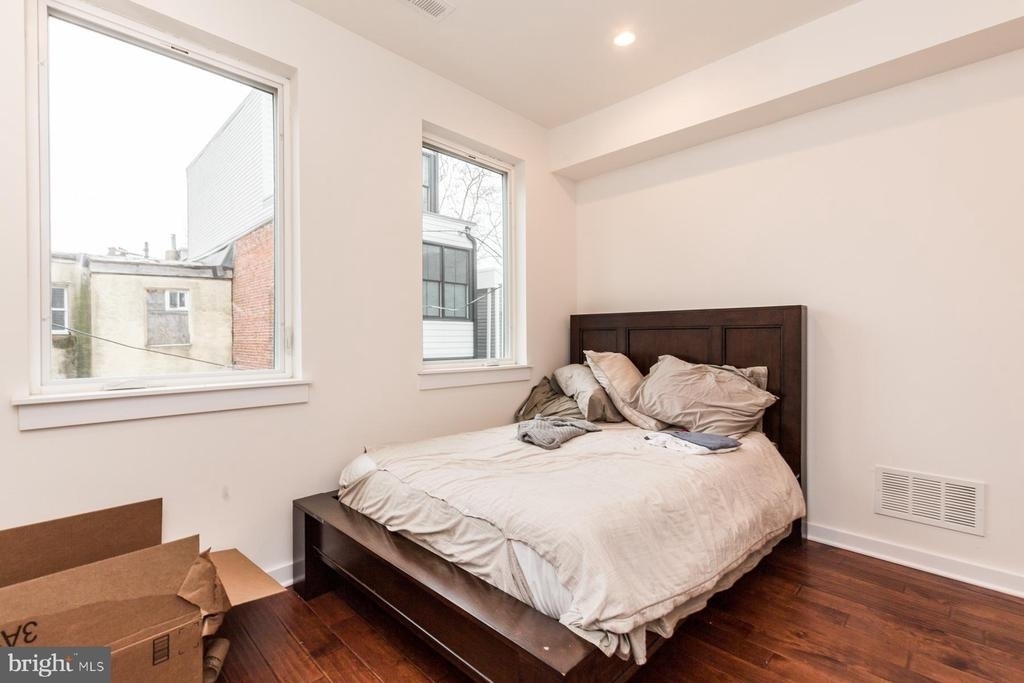 3016 Baltz Street - Photo 7