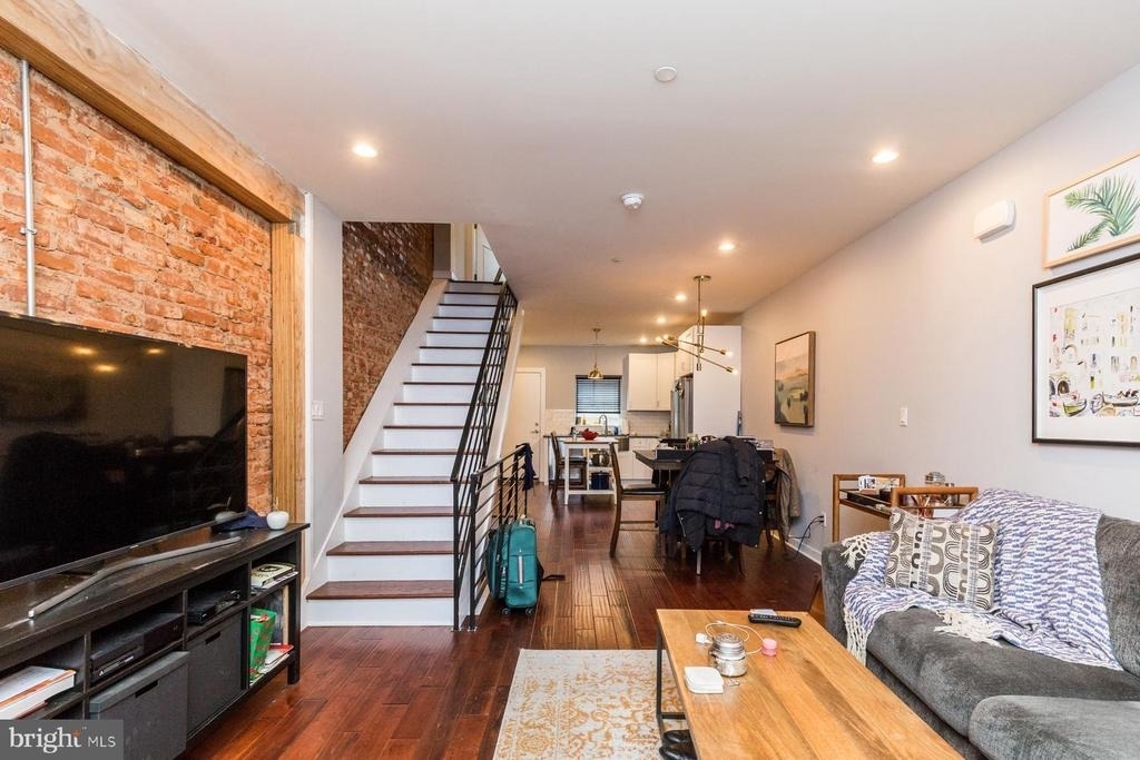 3016 Baltz Street - Photo 0