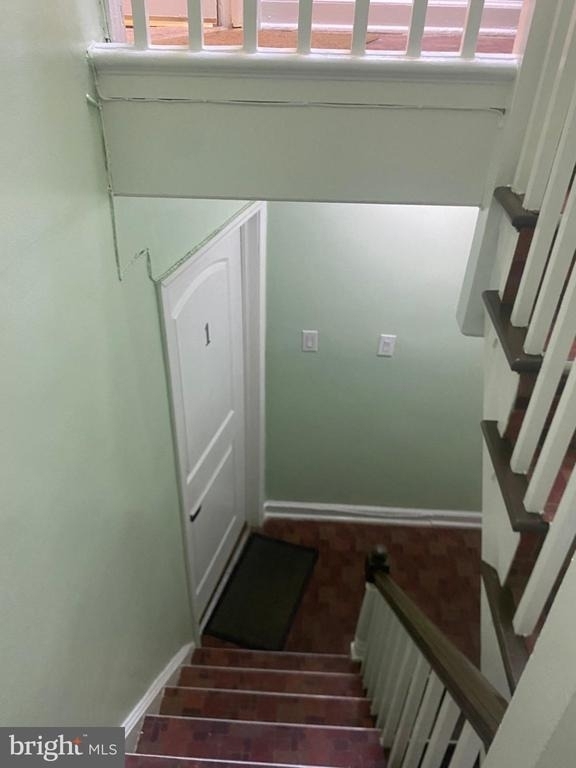 1418 Greeby Street - Photo 2