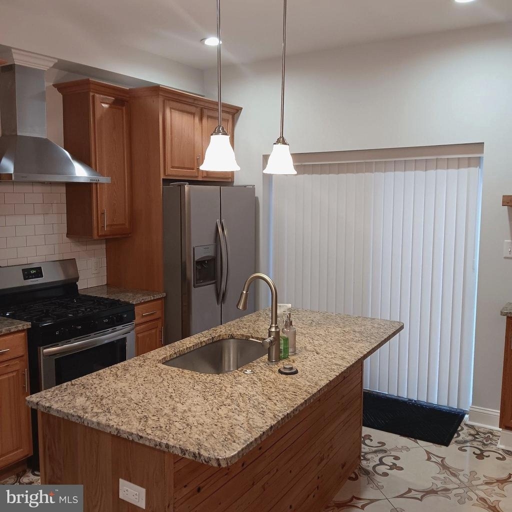 2628 E Harold Street - Photo 5