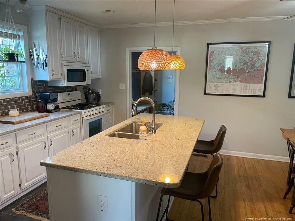 213 Marshall Road - Photo 3