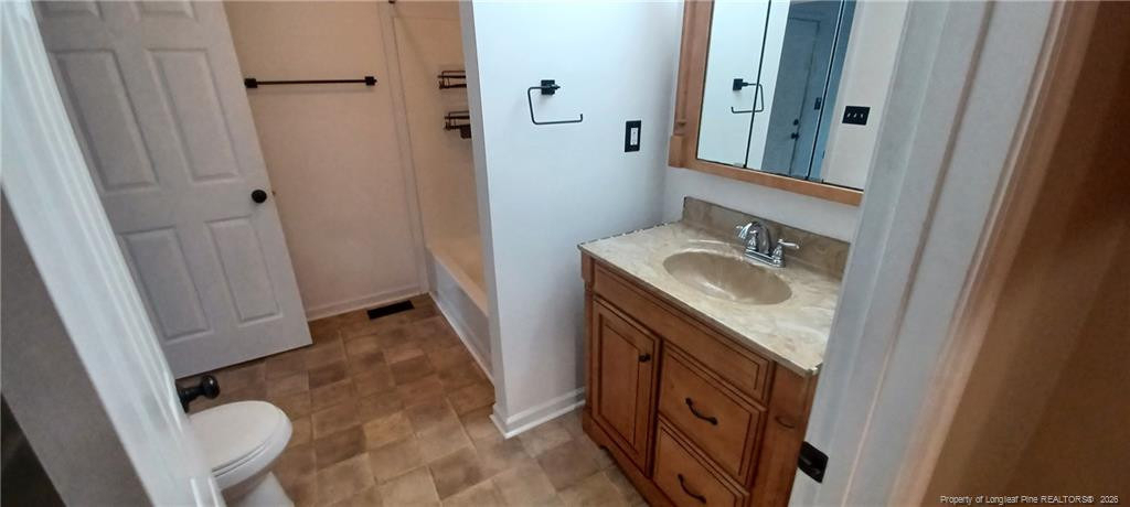 211 Sheffield Court - Photo 4