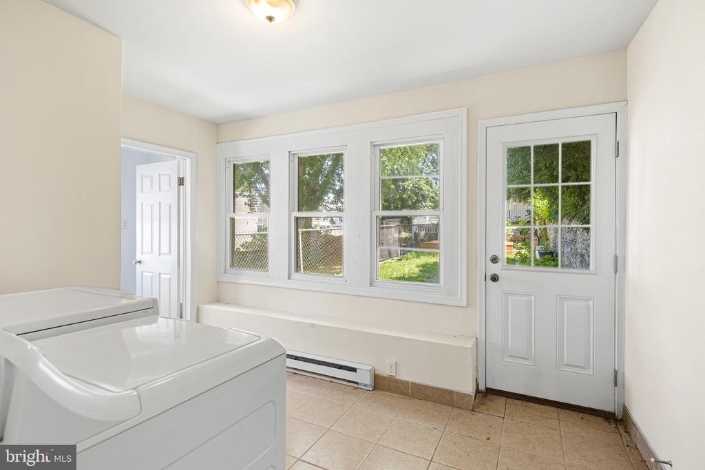 146 W 1st Avenue - Photo 11