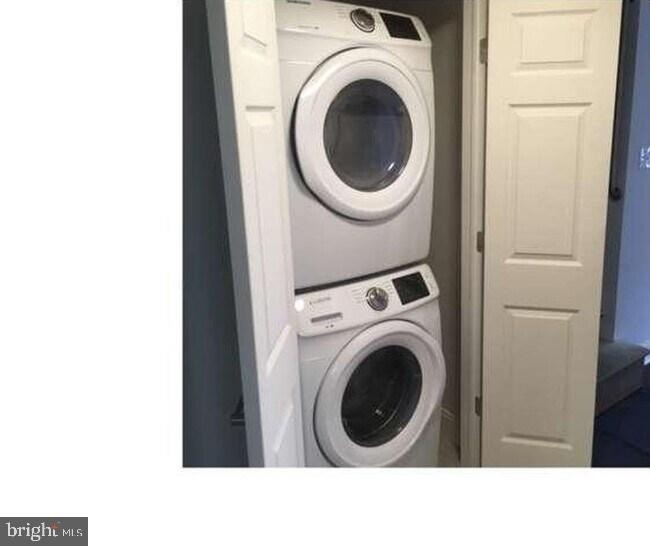 318 W Gay Street - Photo 6