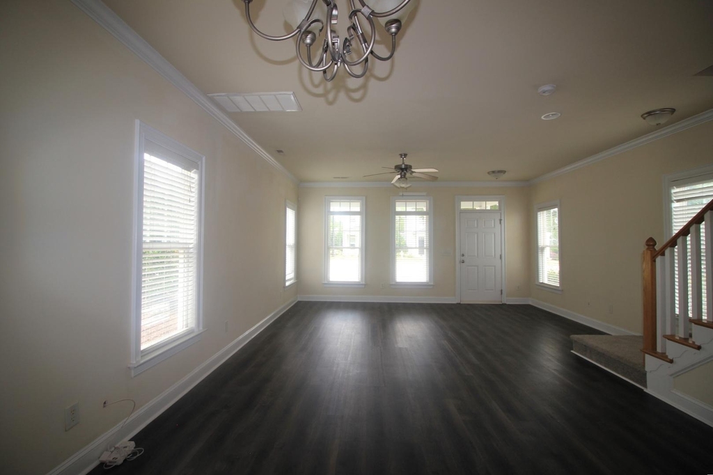 7745 Acc Boulevard - Photo 6