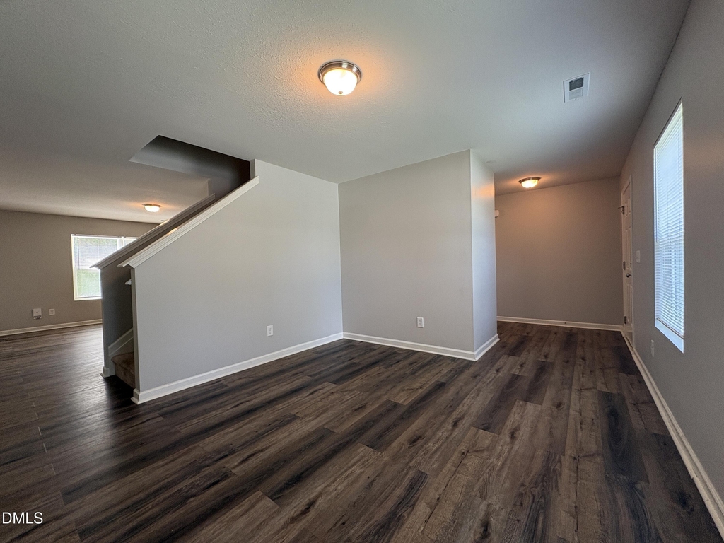 1412 Tamarino Drive - Photo 4