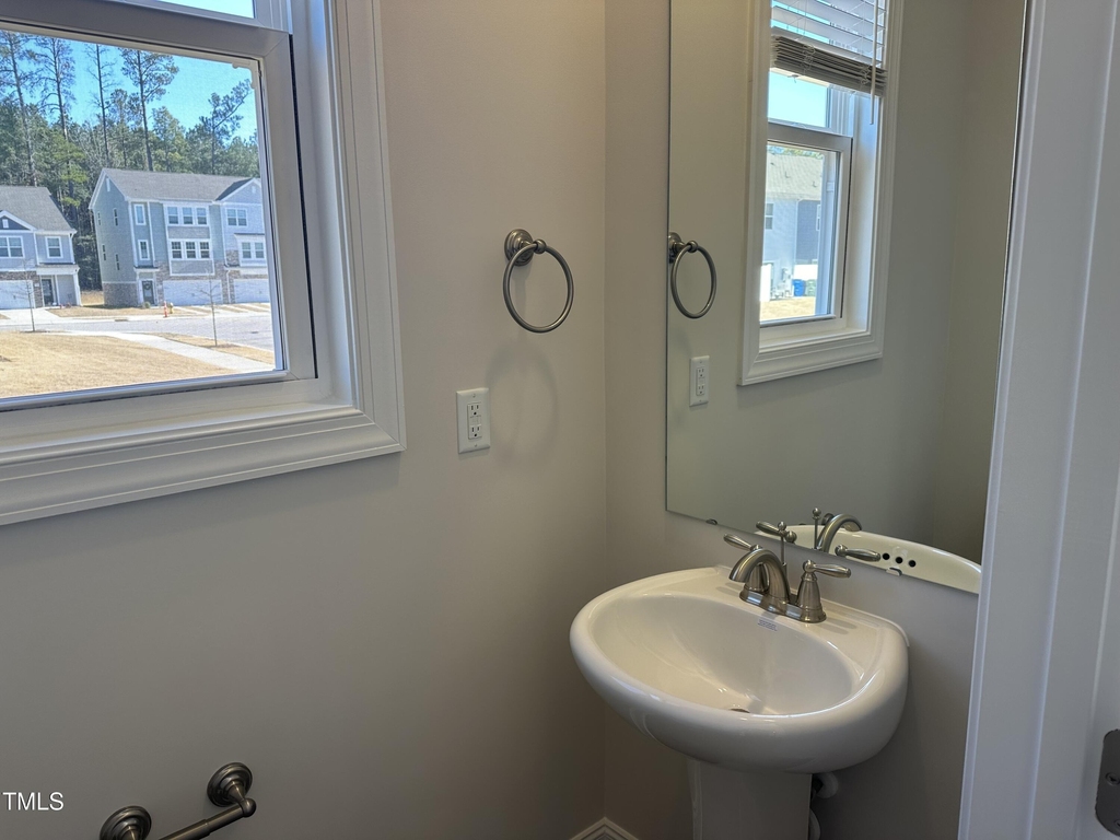 5300 River Reach Drive - Photo 10