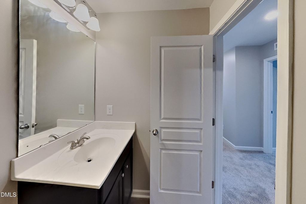 923 Avondale Drive - Photo 13