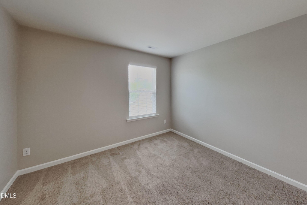 923 Avondale Drive - Photo 10