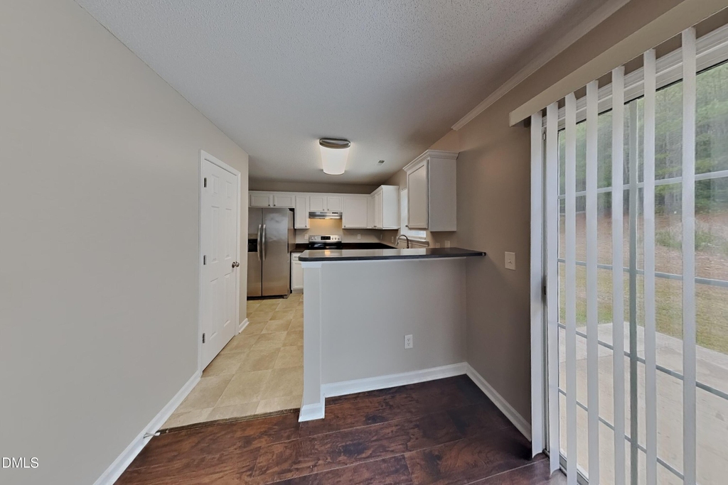 223 Pebblestone Drive - Photo 4