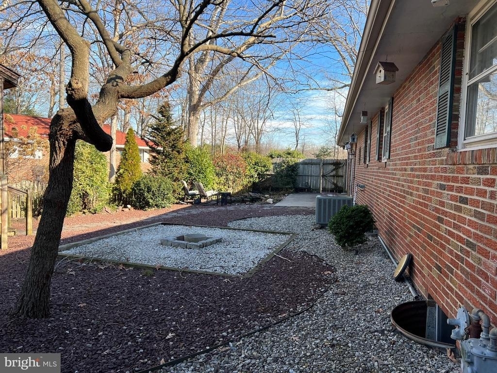 502 Glider Avenue - Photo 4