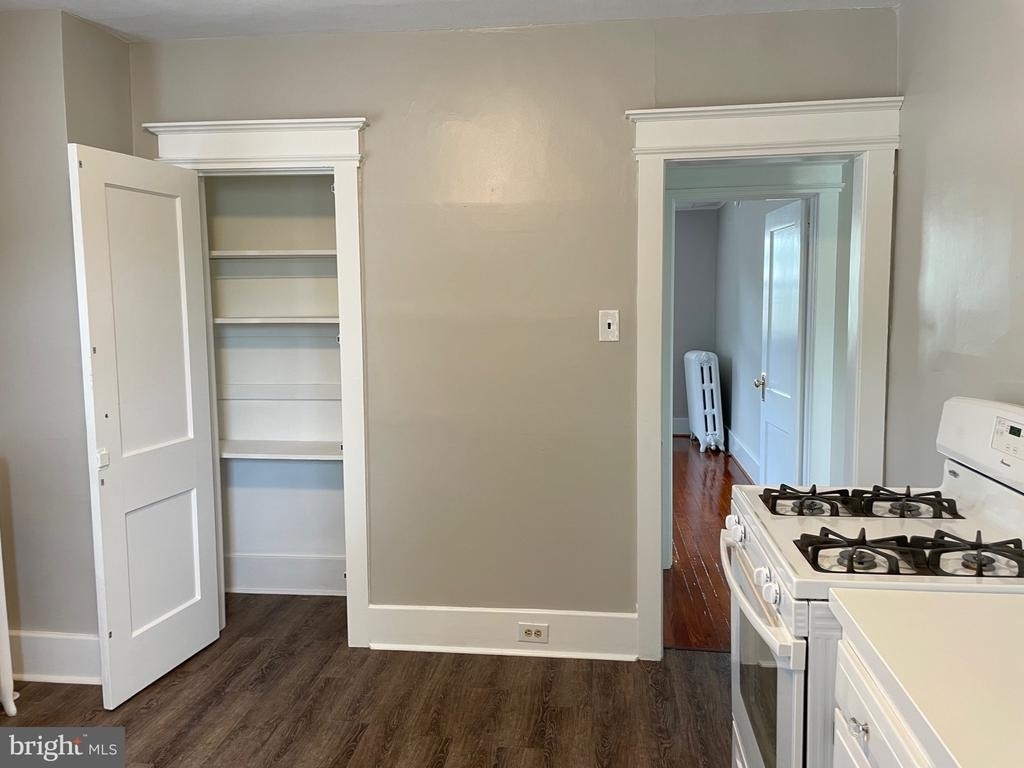 513 Jessamine - Photo 6