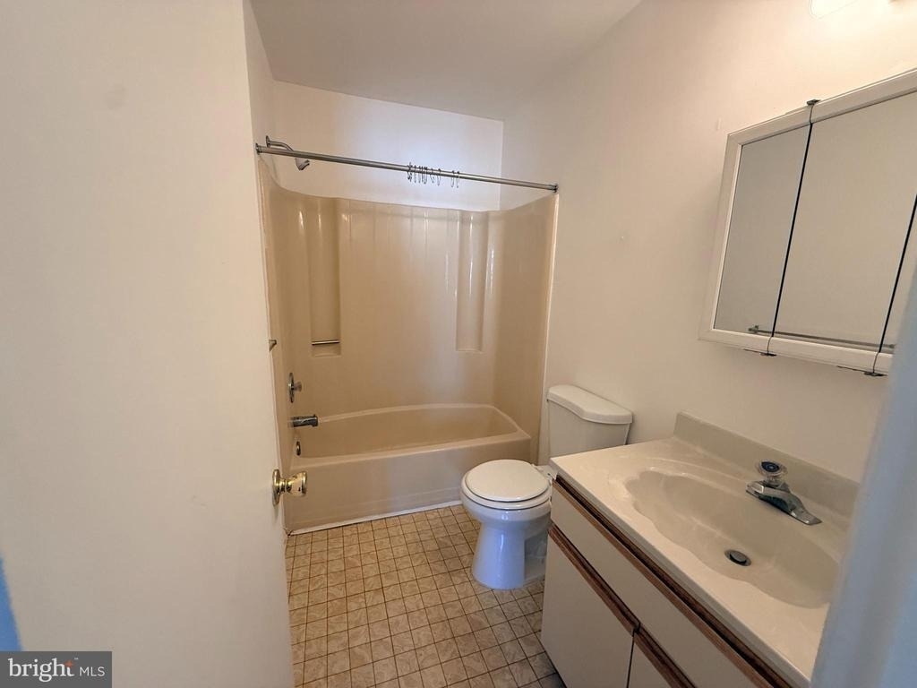 1403 Britton Place - Photo 8
