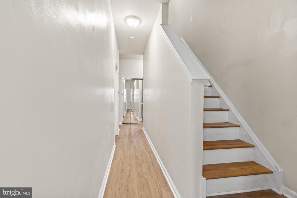 614 Benson Street - Photo 10