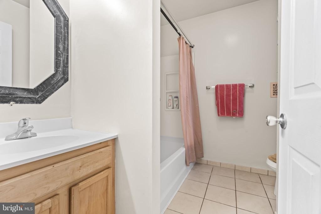 614 Benson Street - Photo 19