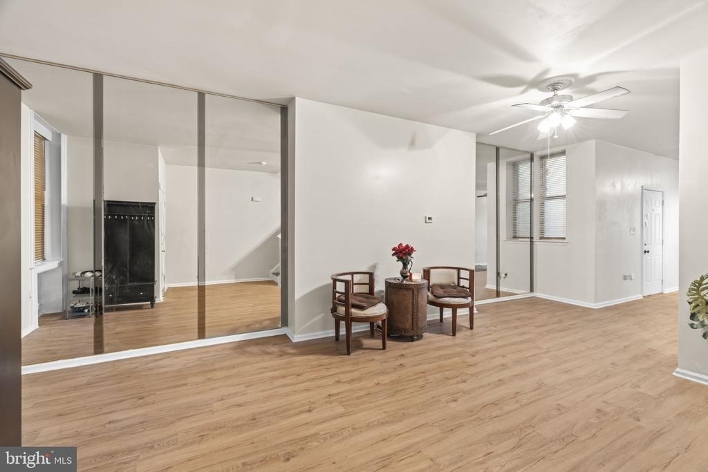 614 Benson Street - Photo 3