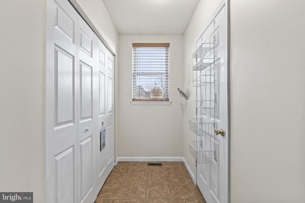 614 Benson Street - Photo 28