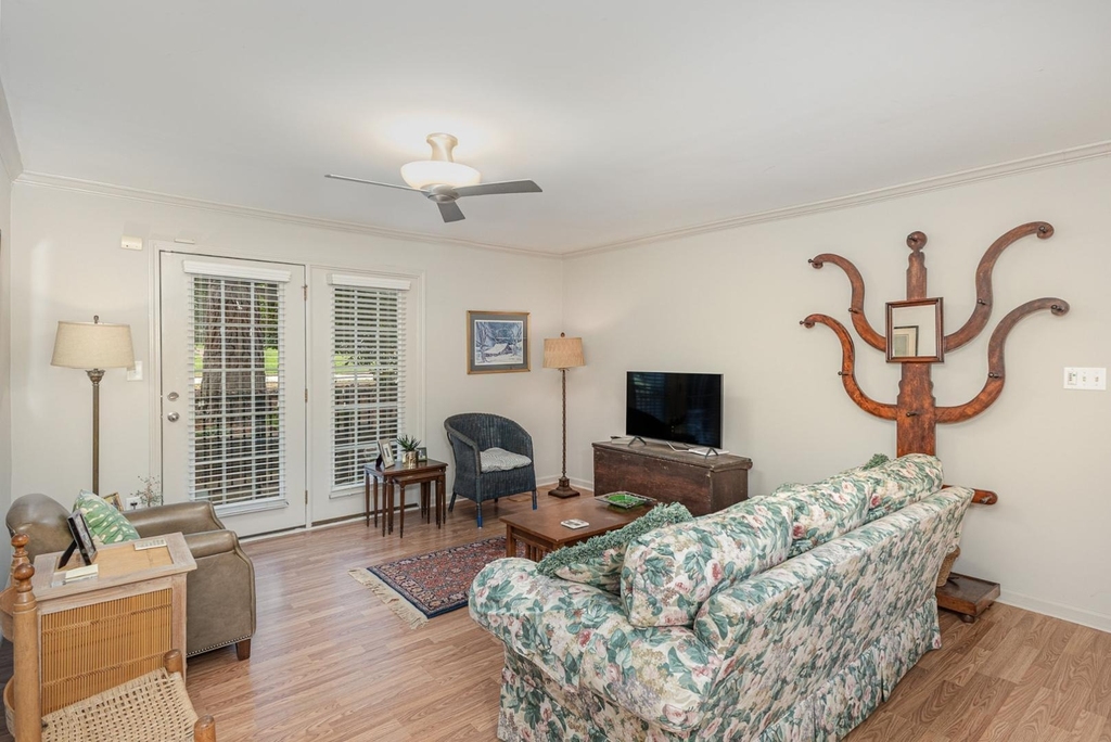 2216 Myron Drive - Photo 4