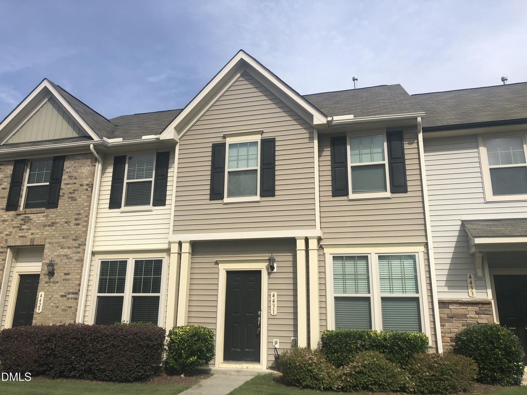 4431 Iyar Way - Photo 0