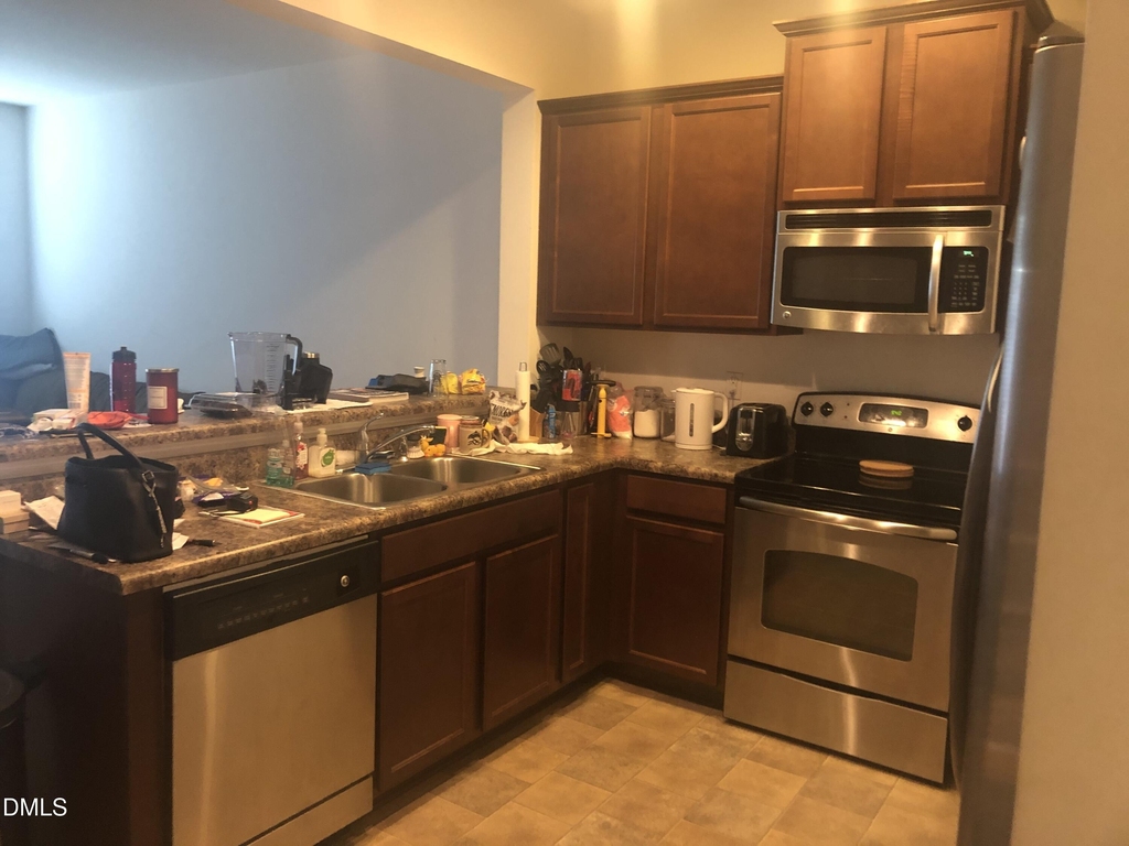 4431 Iyar Way - Photo 2