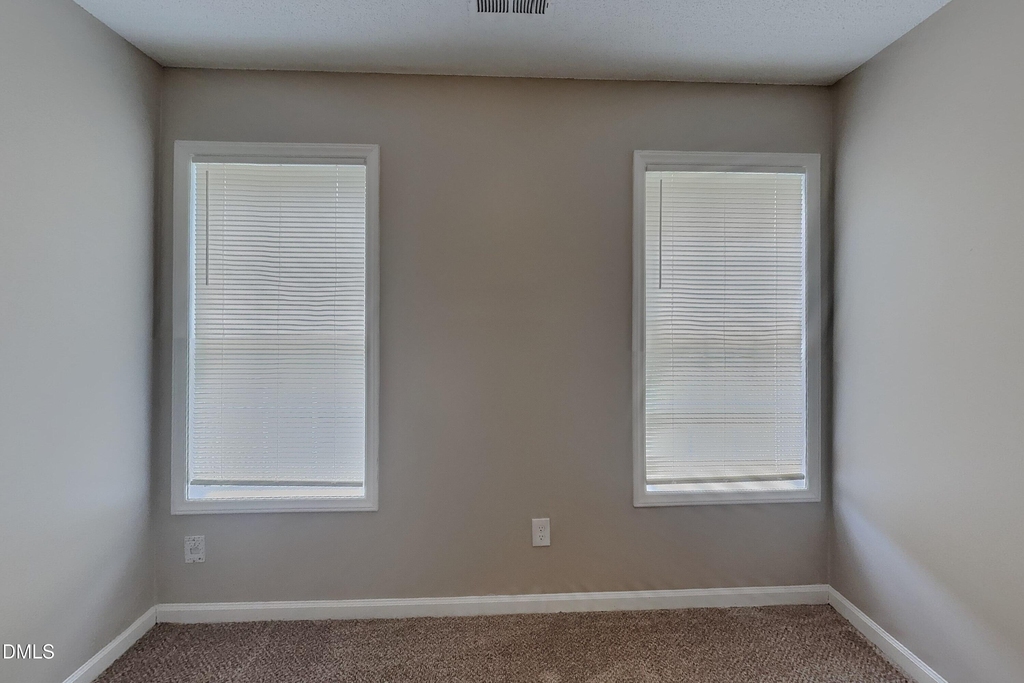 2012 Laurel Leaf Road - Photo 11