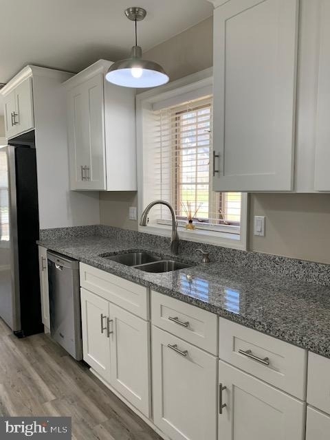 48005 Mayflower Drive - Photo 16