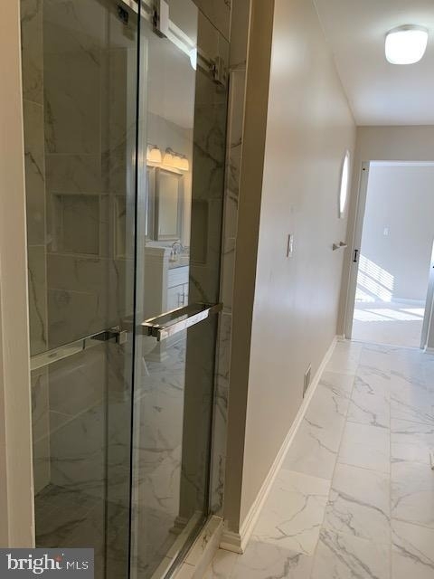 48005 Mayflower Drive - Photo 22
