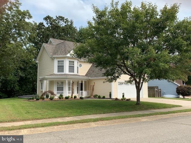 48005 Mayflower Drive - Photo 1