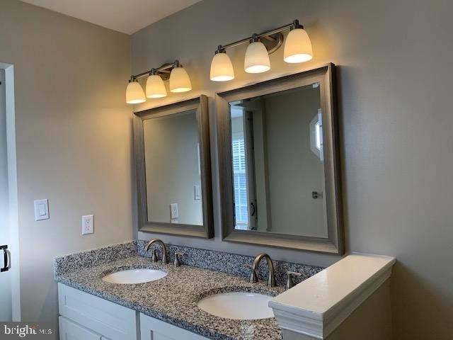 48005 Mayflower Drive - Photo 19