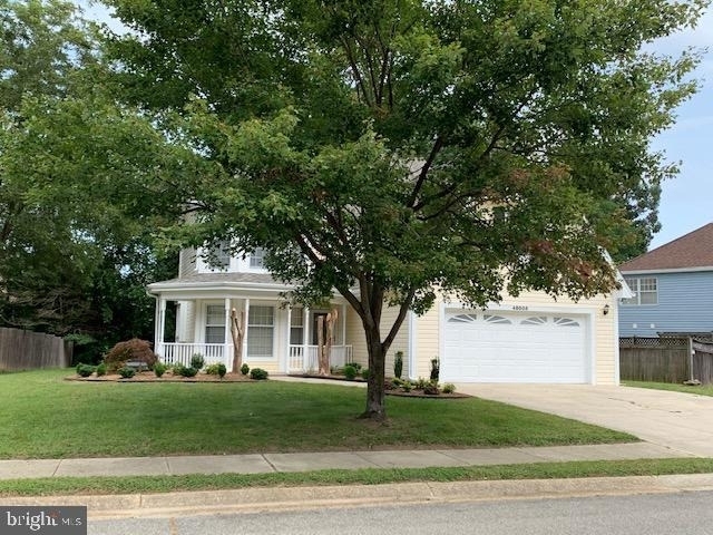 48005 Mayflower Drive - Photo 2