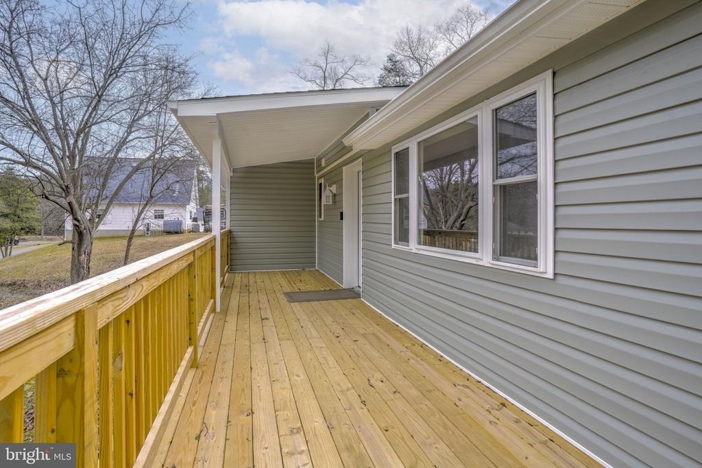 19717 Oak Court - Photo 17