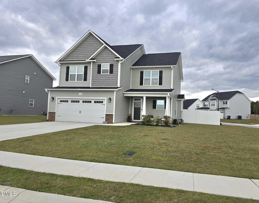 536 Amusement Drive - Photo 0