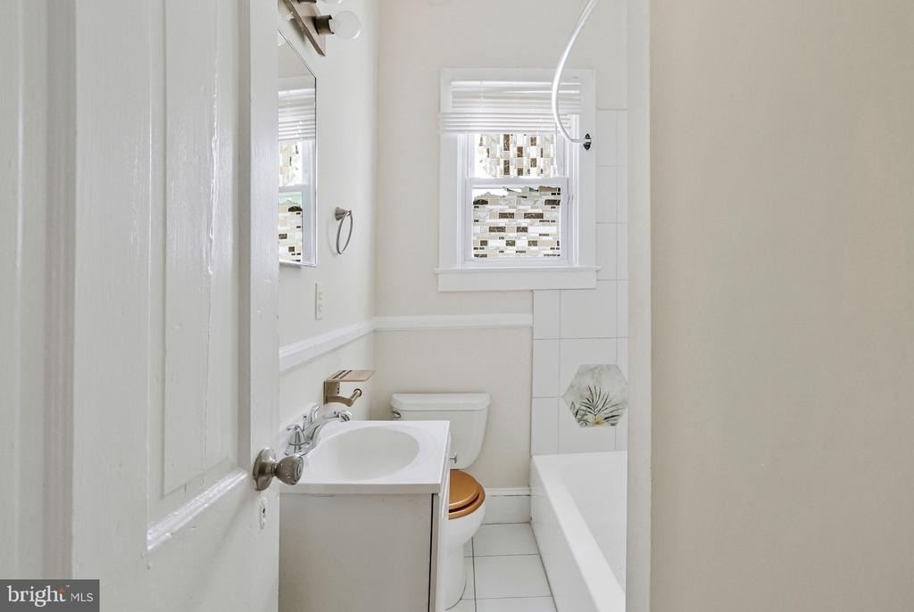 305 9th Street - Photo 14