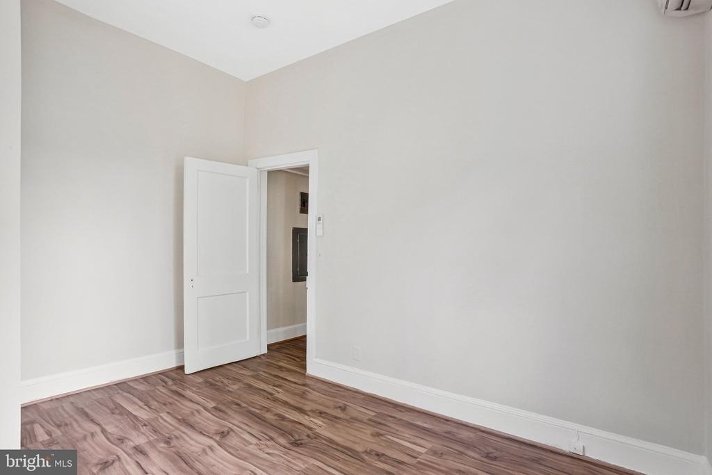 305 9th Street - Photo 23