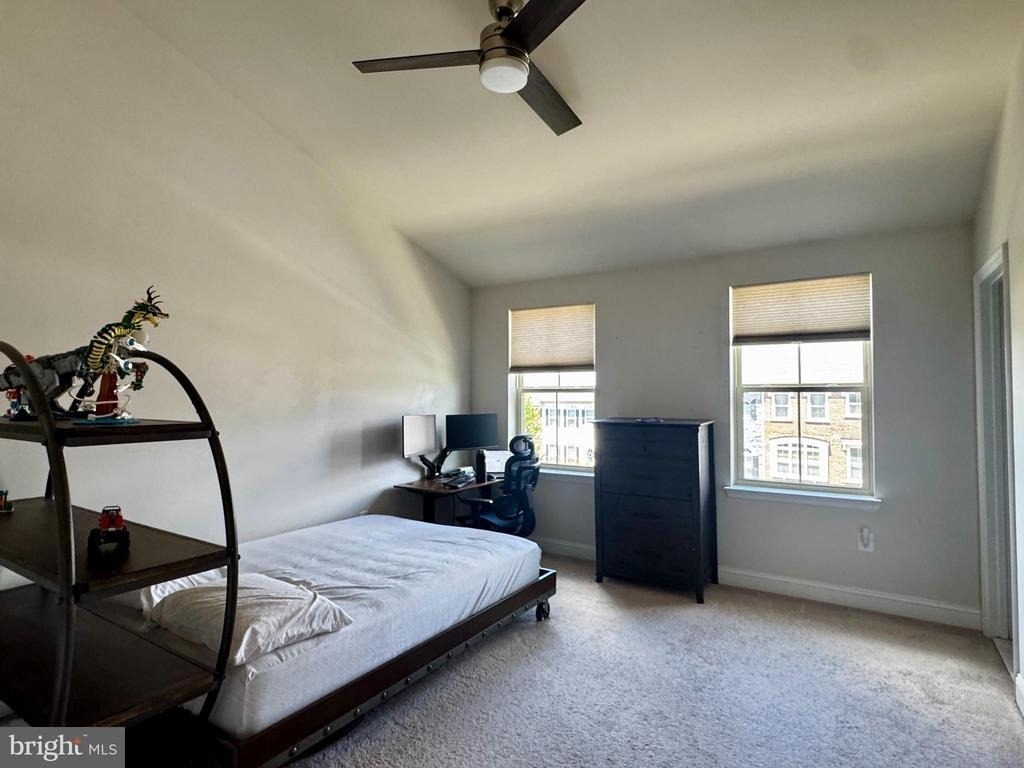 12116 Grey Squirrel Street - Photo 17