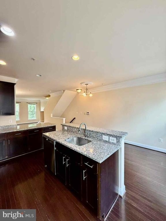 11918 Weybridge Lane - Photo 12