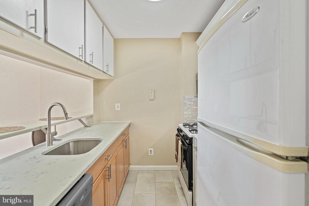 11801 Rockville Pike - Photo 5