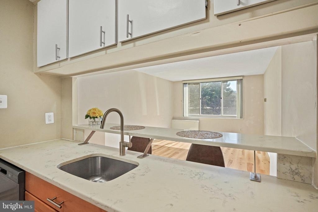 11801 Rockville Pike - Photo 11