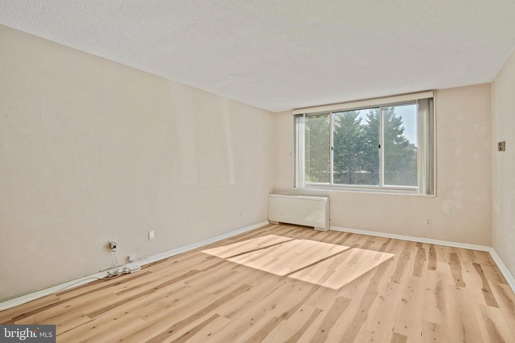 11801 Rockville Pike - Photo 12